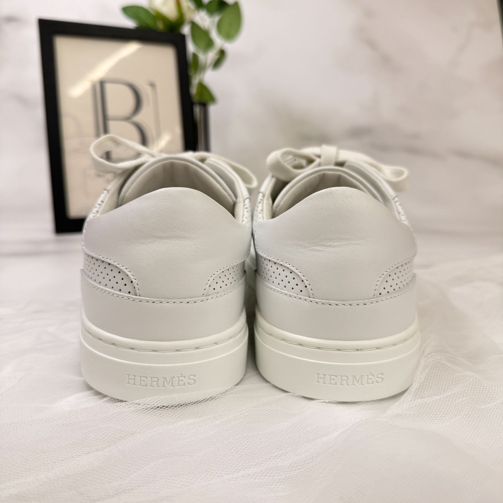 エルメス　スニーカー　デイ　35.5 新品未使用 鑑定済み 【 新品未使用 】エルメス 《 デイ 》 35.5 ( 23cm程度