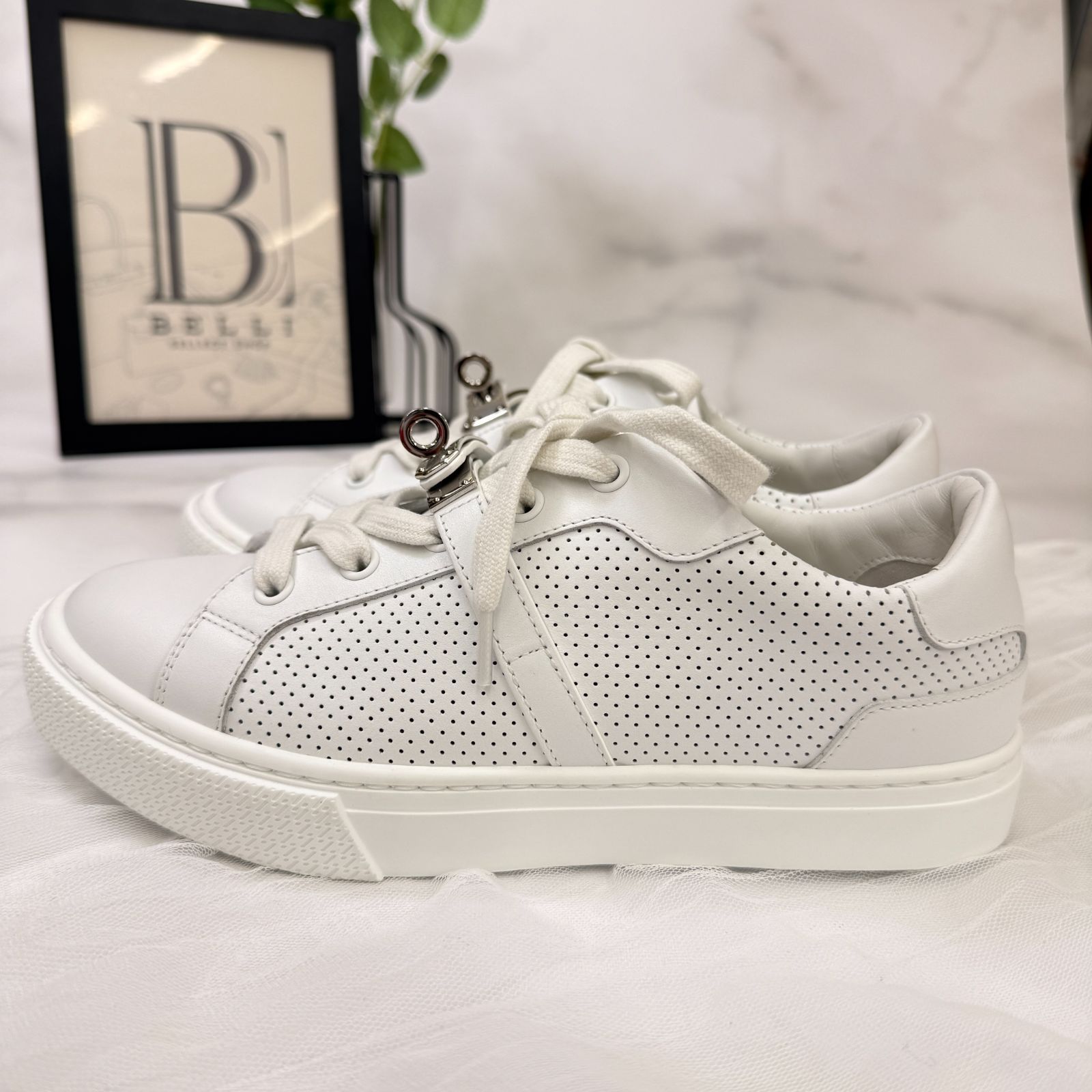 鑑定済み 【 新品未使用 】エルメス 《 デイ 》 35.5 ( 23cm程度