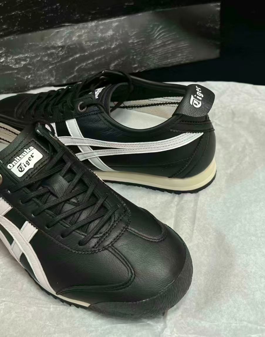 グッズ Onitsuka Tiger（オニツカタイガー） キッズ スニーカー MEXICO 66
