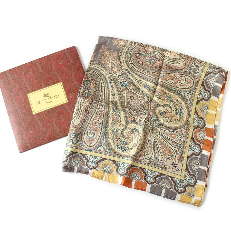 ヴィンテージ　ETRO シルク　スカーフ　ペイズリー柄　総柄　イタリア製 MNK25085 新品同様 ETRO エトロ シルク スカーフ ペイズリー柄 総柄
