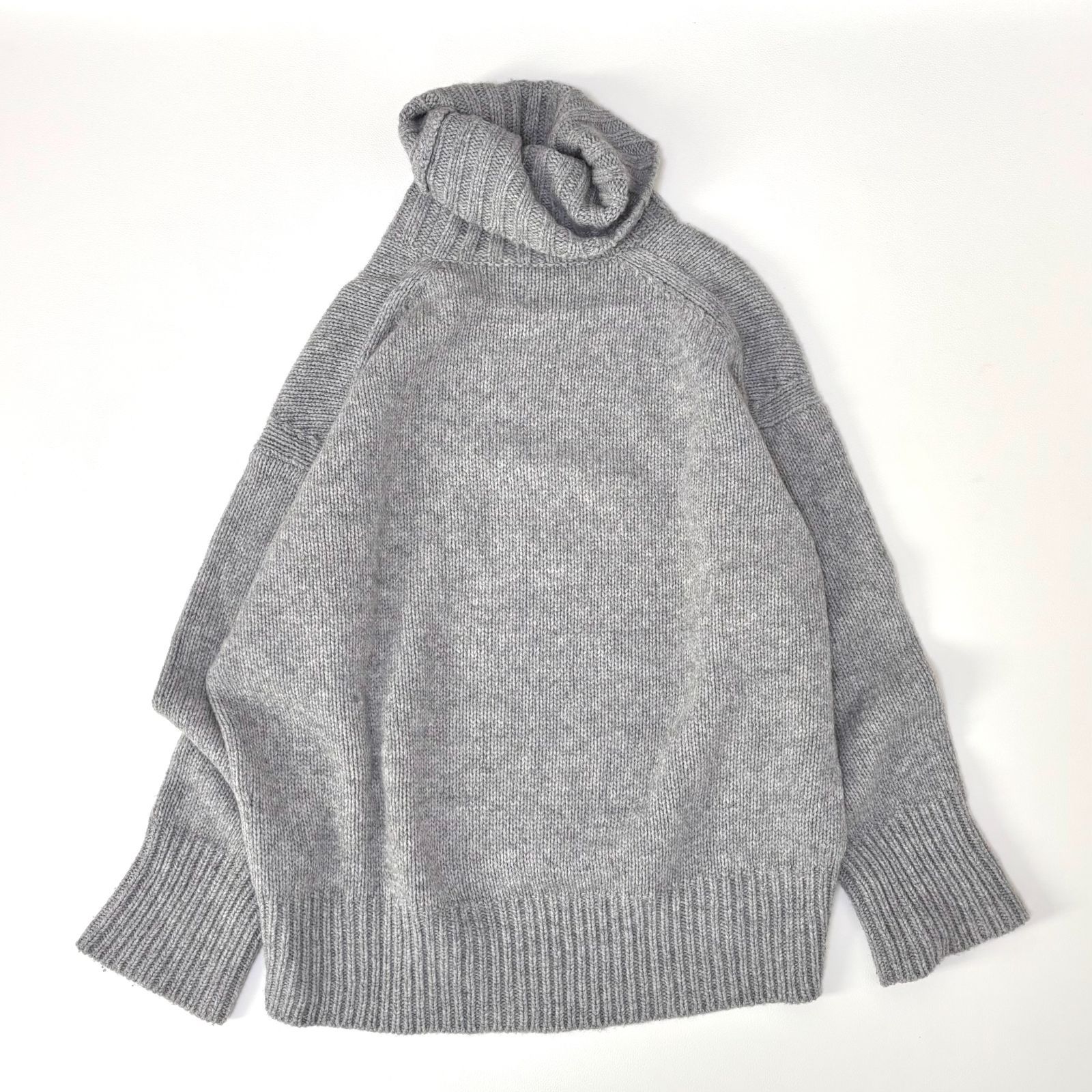 美品☆GALERIE VIE☆ファインウールタートルネックニット　グレー 美品 定番人気 GALERIE VIE ギャルリーヴィー ファインウール