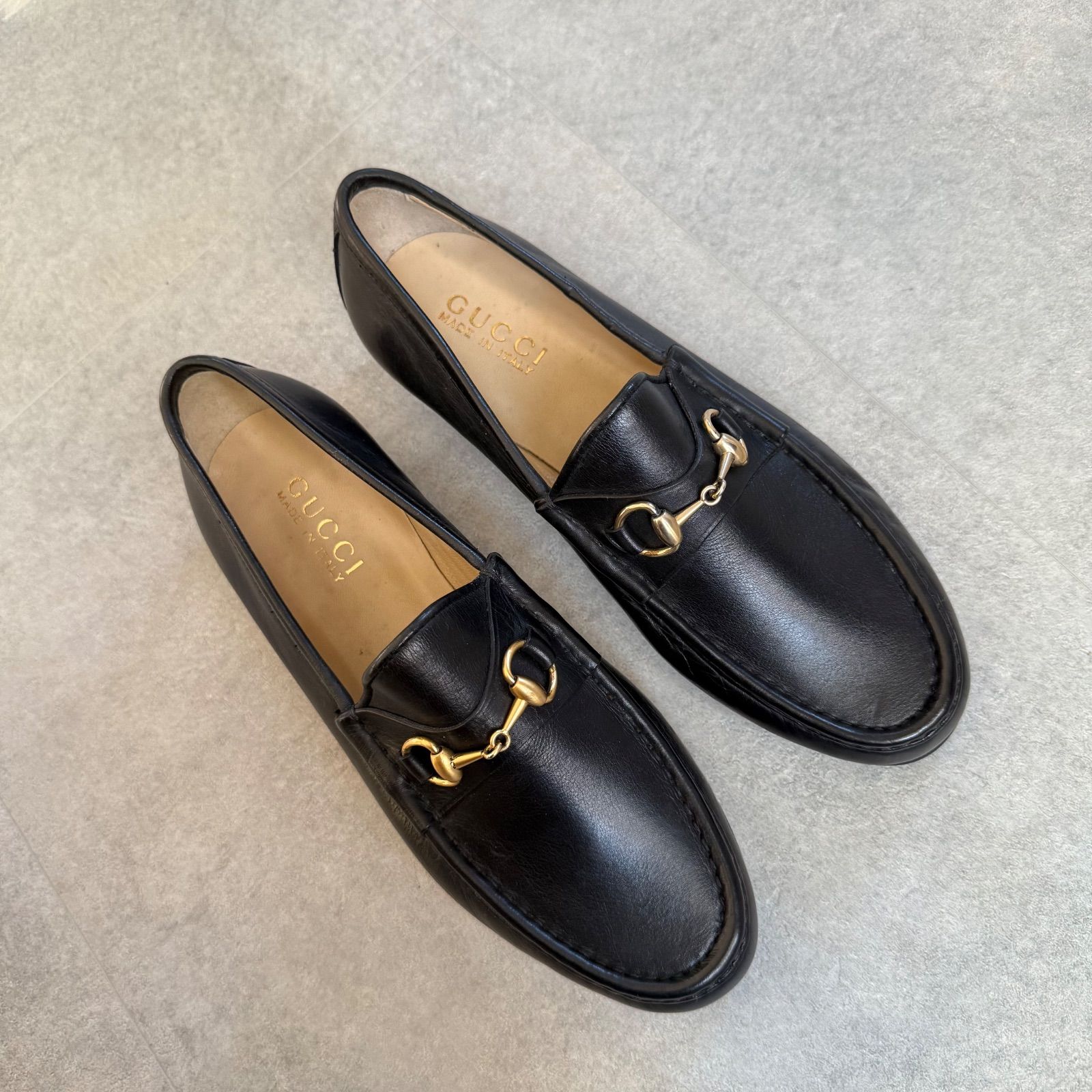GUCCI グッチ ホースビットローファー 本革 黒 金色 23.5 美品 GUCCI グッチ ホースビットローファー レディース ブラック 黒