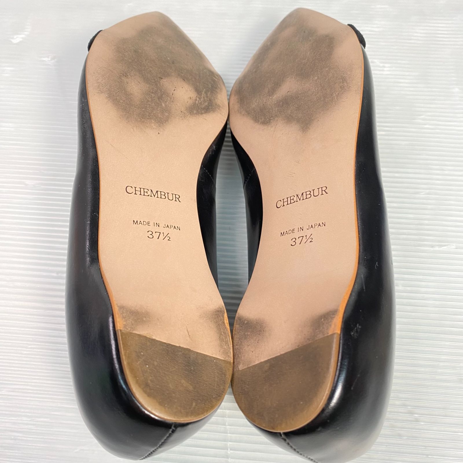 CEMBER・チェンバー ポインテッドトゥ フラット パンプス ブラック37½
