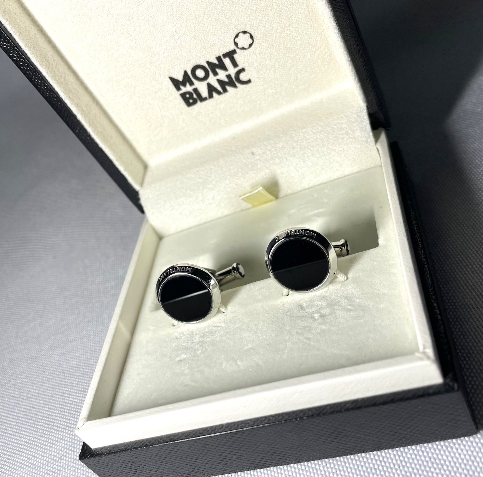 美品 [最新モデル] MONTBLANC モンブラン ブラックオニキス装飾