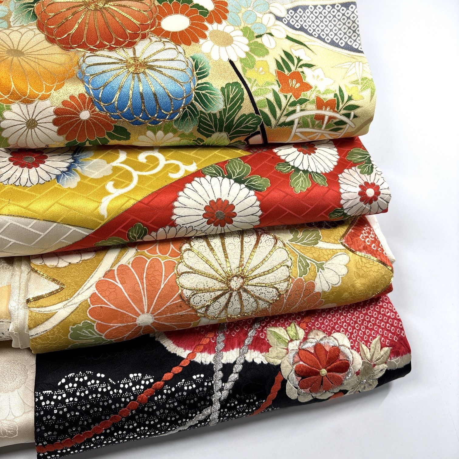 振袖 4枚 正絹 着物まとめ売り 同梱購入歓迎 リメイク用 着付け練習用