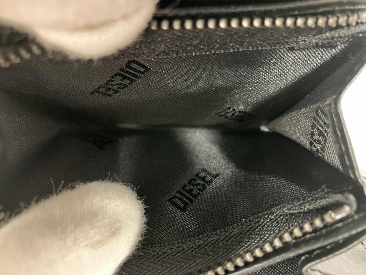 DIESEL ディーゼル 二つ折り財布 レザー ブラック メタルロゴ メンズ