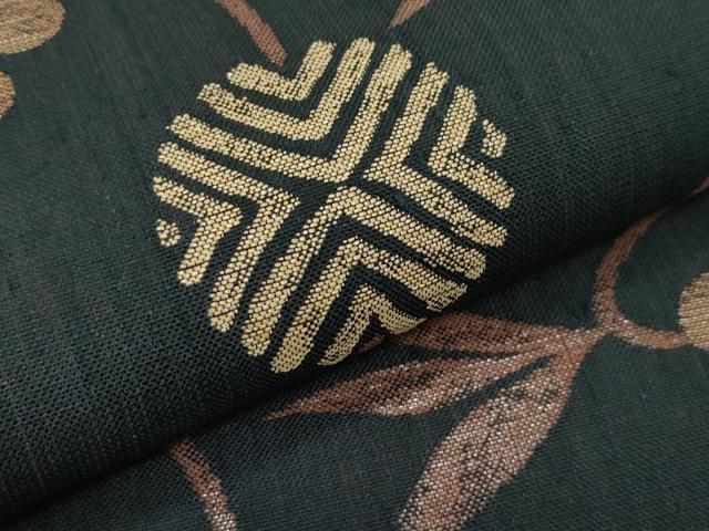 平和屋着物○極上 西陣 勝山織物 六通柄袋帯 紬地 草花文 黒地 逸品