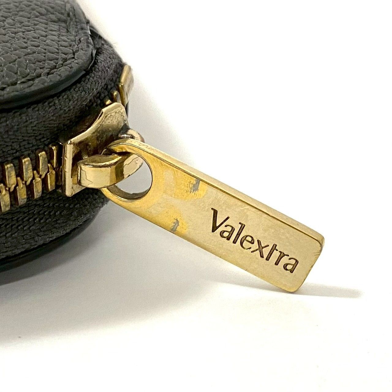 Valextra】ジップパース 12カード 長財布 ソフトカーフスキン レザー