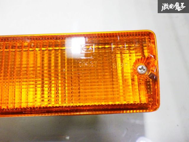 Y31セドリック・グロリア用フロントバンバーウインカーレンズ Y31セドリック・グロリア用フロントバンバーウインカーレンズ Y31