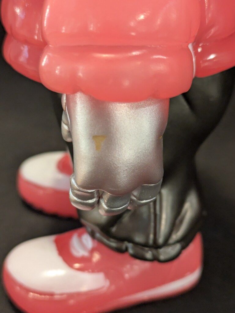 GYAROMI 墓場の画廊 ギャロミオイド コーラルピンク ソフビ gyaromi ギャロミオイド 墓場の画廊 コーラルピンク ソフビ