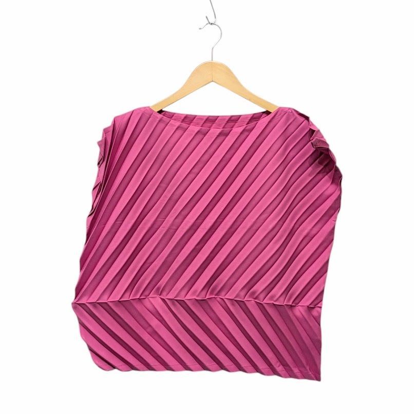 65 25SS me ISSEY MIYAKE ミーイッセイミヤケ ノースリーブプリーツ