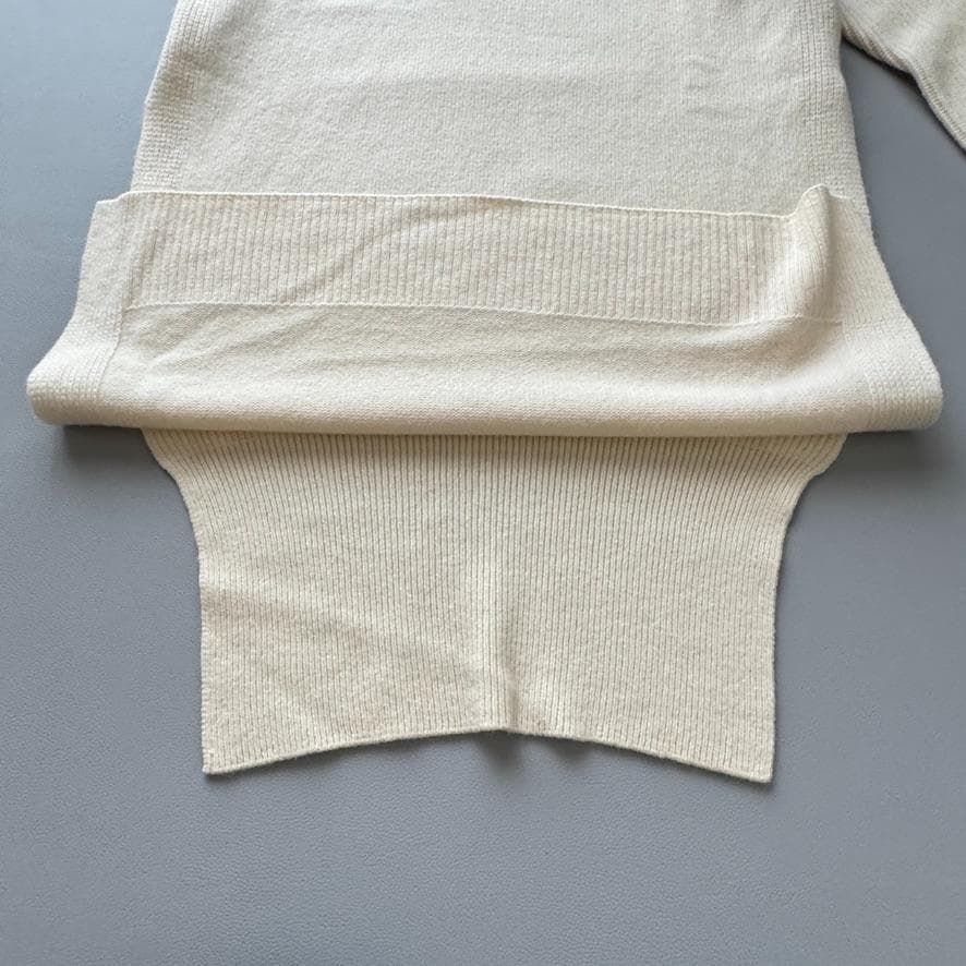 極美品 ショップ ZUCCa ズッカ ケーブル切替 ニットワンピース M 日本