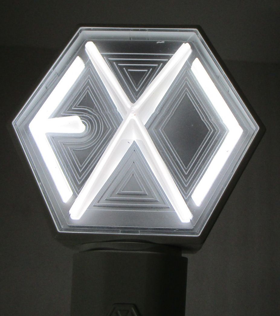 EXO 公式ペンライト ver3 - メルカリ
