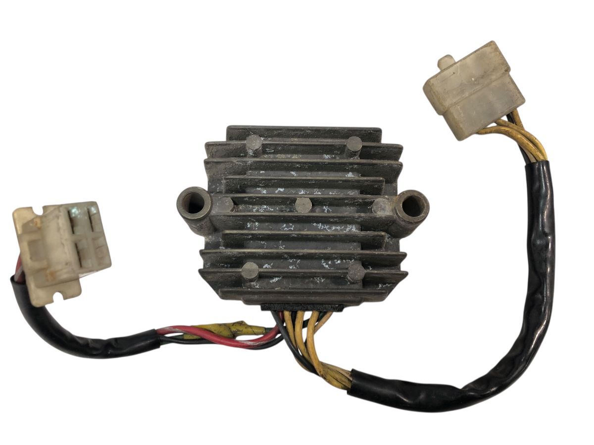 HONDA　CB750F　RC04　レギュレーター　SH236-12　レストア　ＯＨベースにも（中古）TOS-M9013