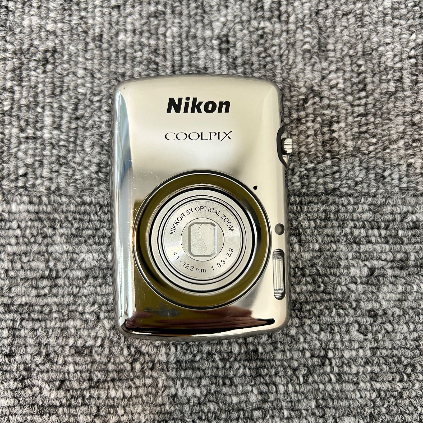 Nikon COOLPIX S01 シルバー コンパクトデジタルカメラ ジャンク