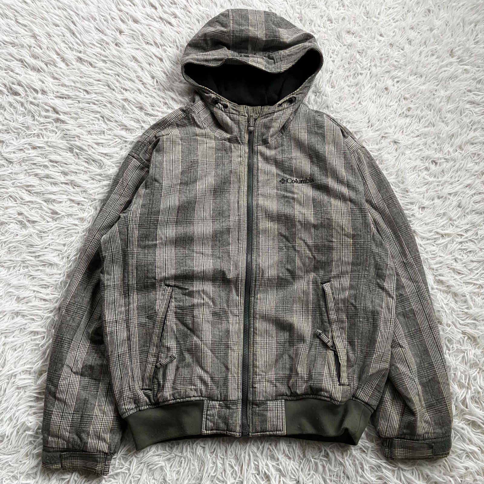 【個性派古着】コロンビア　チェックアウター　裏地フリース　中綿　Ｌ　フルジップ 個性派古着】コロンビア チェックアウター 裏地フリース 中綿 L