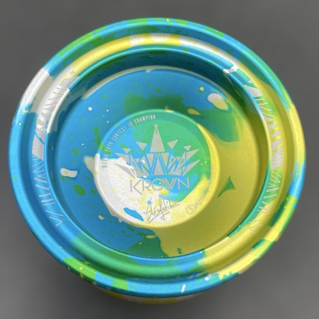 C3yoyodesign クラウン KROWN スプラッシュ（ライトブルー/イエロー
