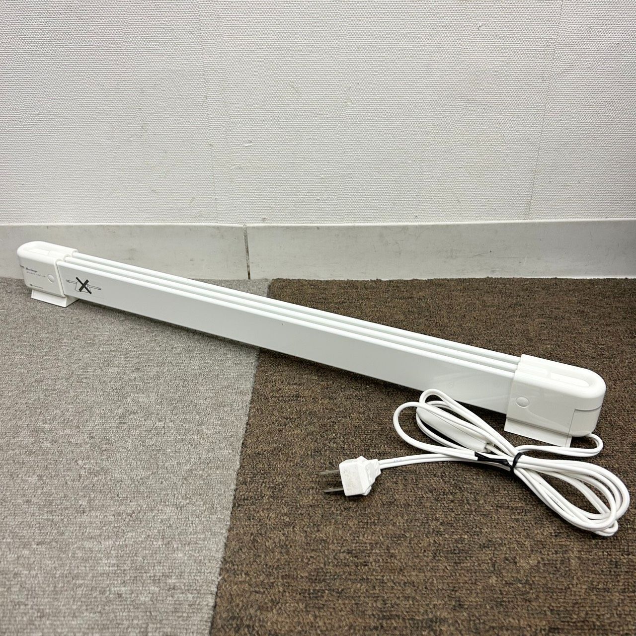 ☆森永エンジニアリング　ウィンドウラジエーター　W/R-0912　ナカガワ工業② 窓から部屋の寒さを解決する森永ウインドーラジエーター。W/R-0912W