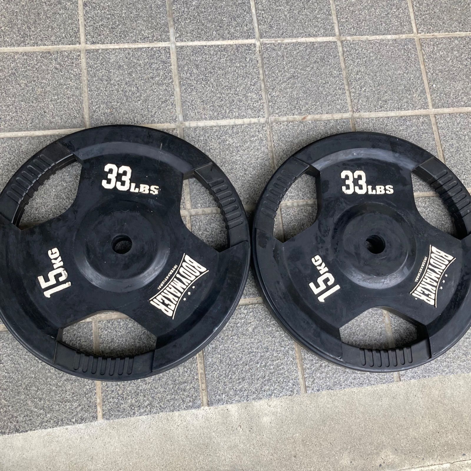 バーベルプレート15kg 2枚セット BODYMAKER ラバープレート 15KG｜BODYMAKER（ボディメーカー）