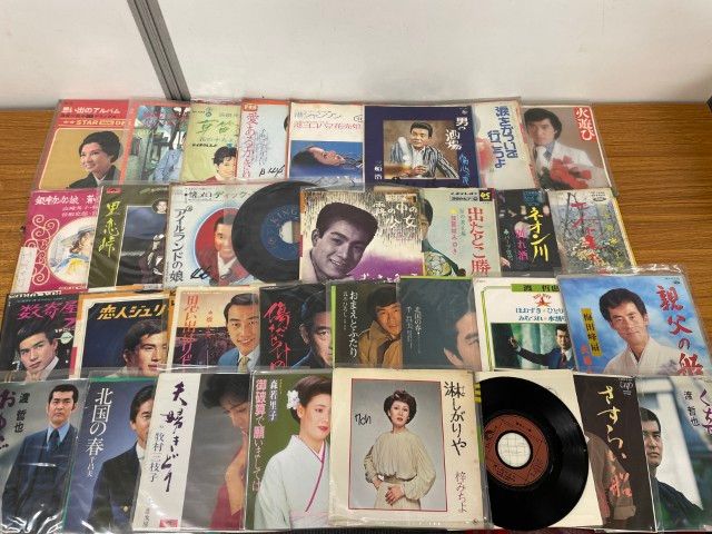 □01)【1点限り!】EPレコード まとめ売り約230枚大量セット/渡哲也