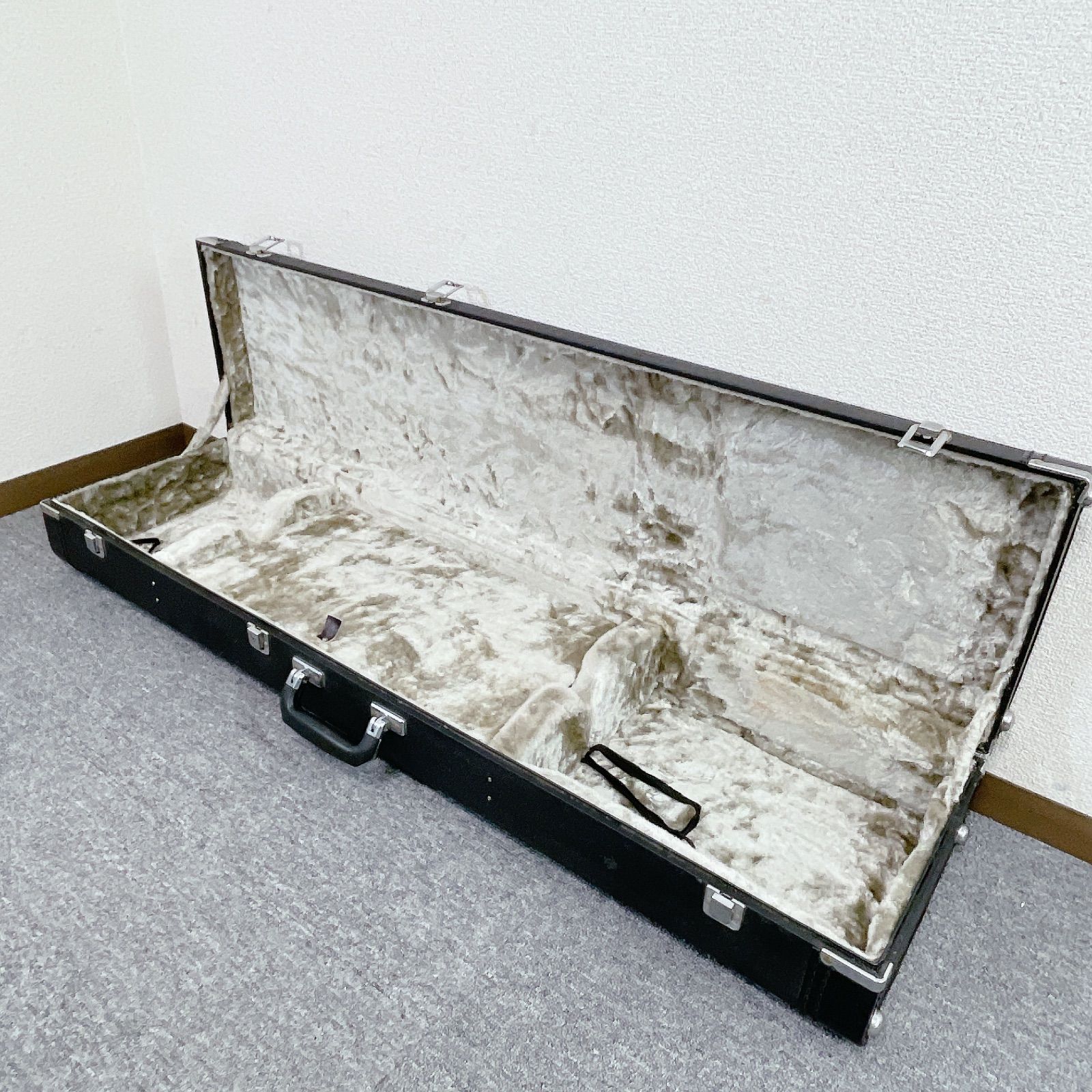 津軽三味線 段違い溝 花梨 丸打胴 東さわり 和楽器 三味線 津軽三味線 花梨 丸打胴 犬皮 平溝 東さわり 和楽器 - メルカリ