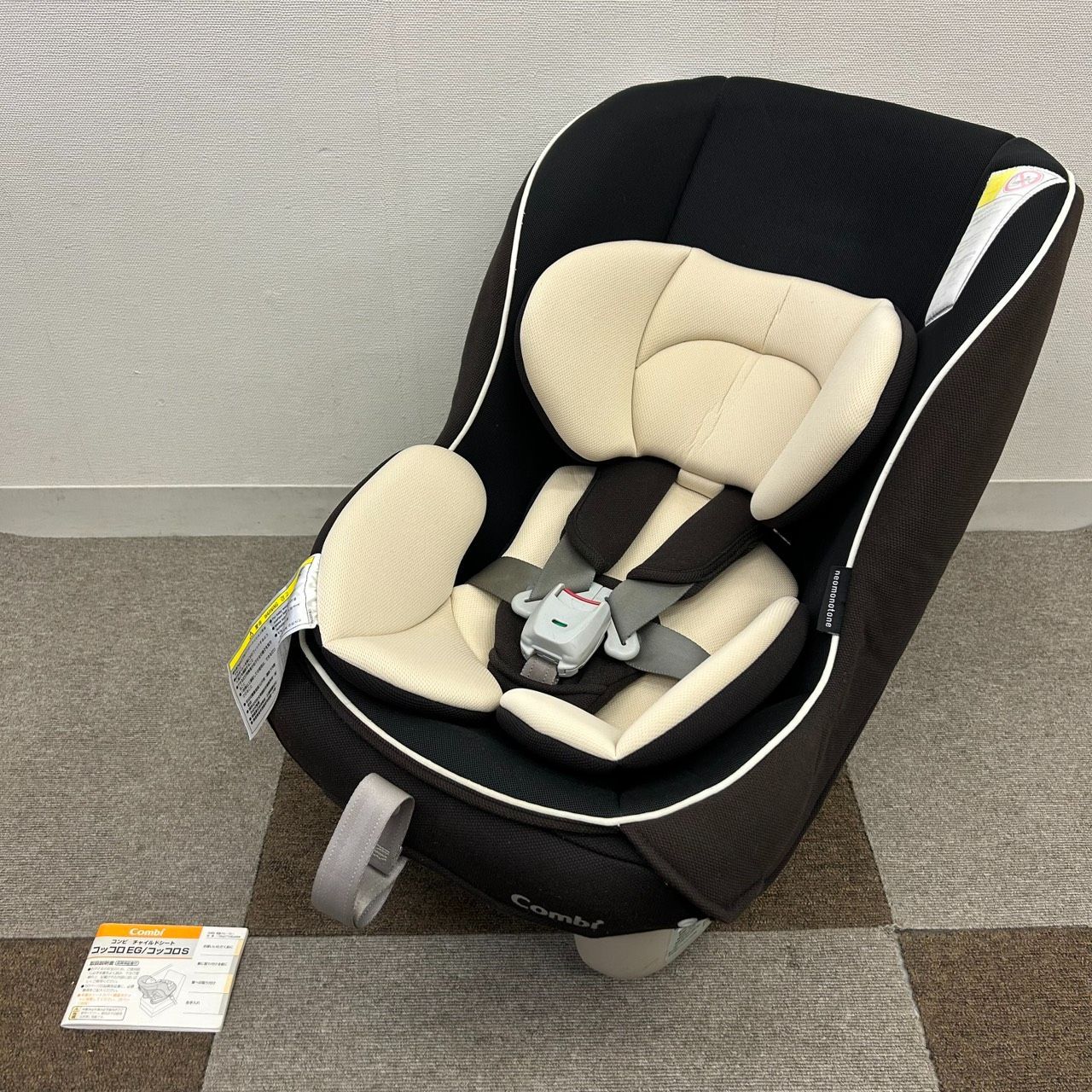 ④♡展示美品♡Combi コンビ ネオモノトーン/コッコロUX チャイルドシート カバー洗濯済み】Combi ネオモノトーン コッコロ UX チャイルドシート