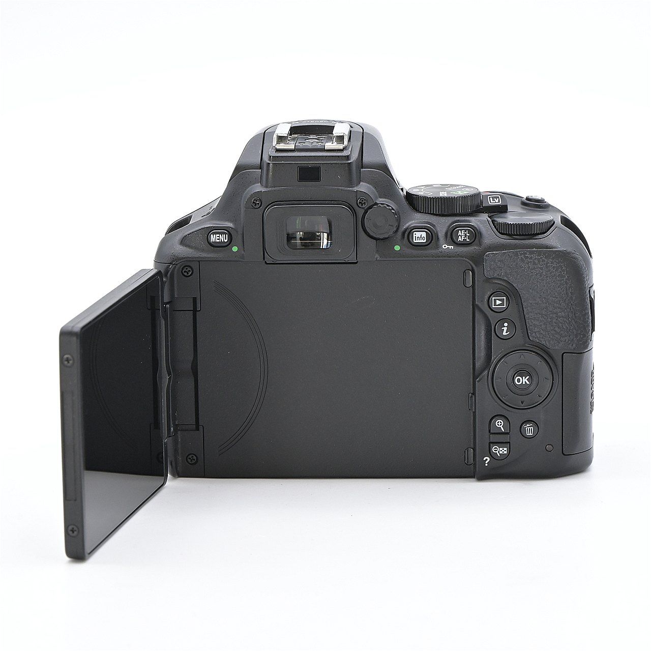 中古⭐︎美品⭐︎Nikon D5600 ボディ Nikon ニコン D5600 ボディ デジタル一眼レフカメラ【中古】 - メルカリ