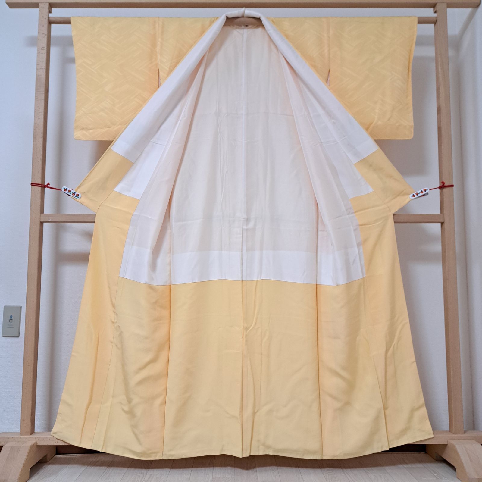 美品 絽 色無地 黄土色 一ツ紋 身丈161.0cm 夏着物 夏