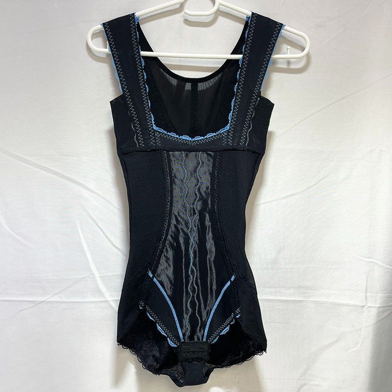 新古品 グラントイーワンズ LALA Grant Gracy ララドール(袖なしボディ