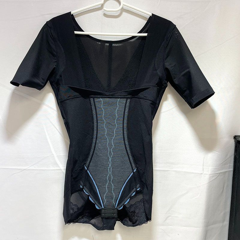 グラントイーワンズ ボディスーツ ブルームーン 80L グラントイーワンズ 袖付きボディスーツ 80Lブルームーン グラントイー