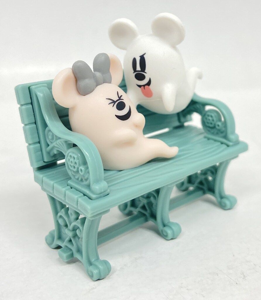 東京ディズニーリゾート ミニチュアフィギュアコレクション DISNEY