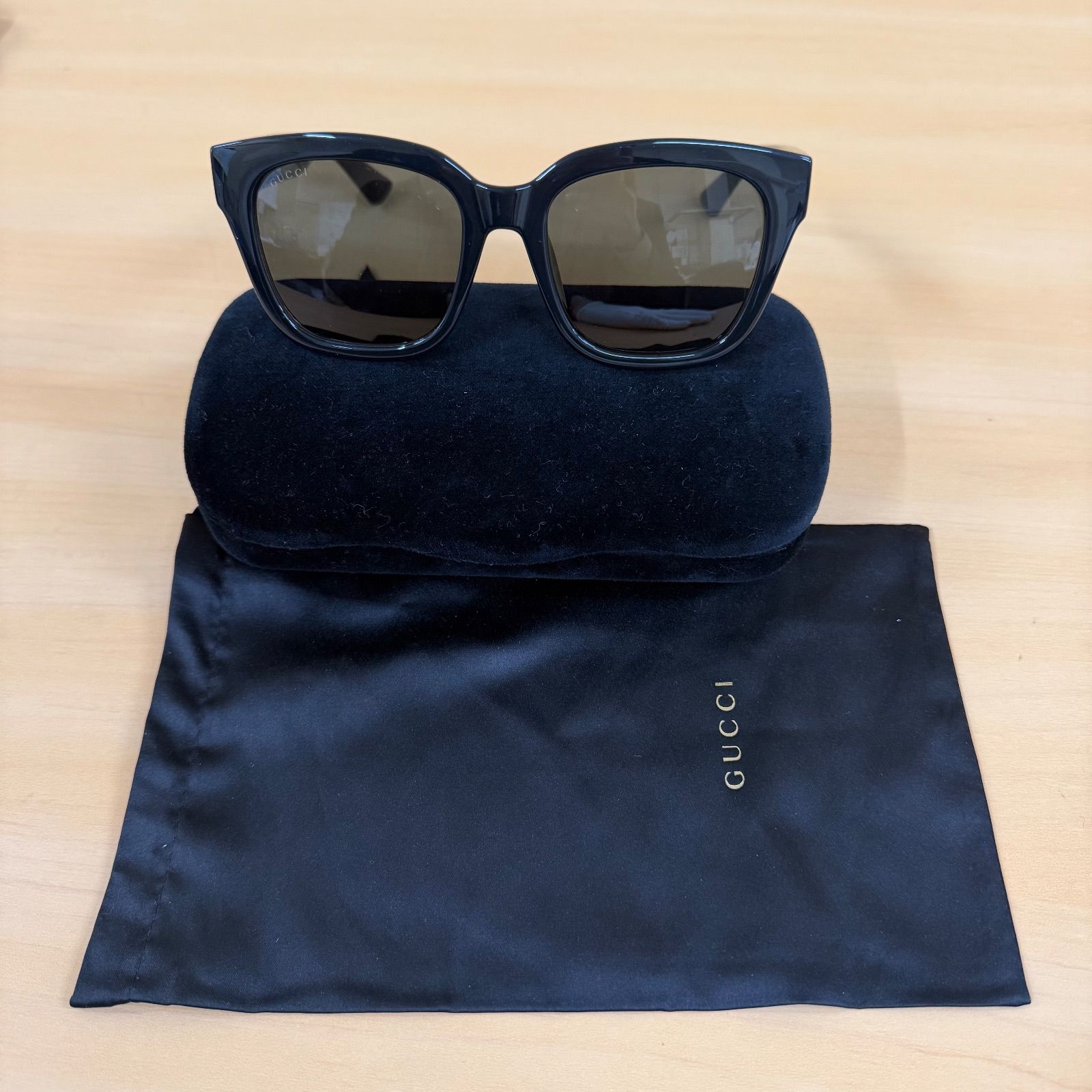 美品】GUCCI グッチ サングラス GG1338SK 001 54◻︎19-145 M ブラック