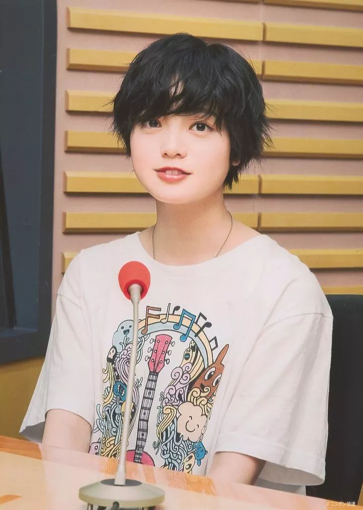 中古】生写真(乃木坂46) 平手友梨奈/バストアップ・衣装白・両手下・2L