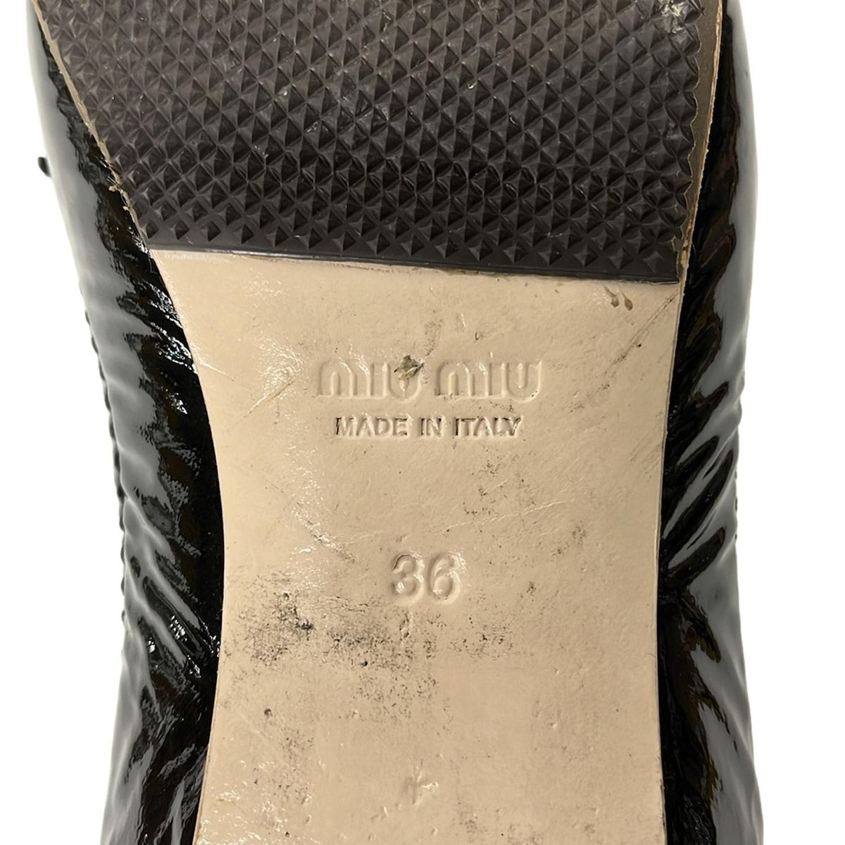 miumiu(ミュウミュウ) フラットシューズ 36 レディース - 黒×シルバー