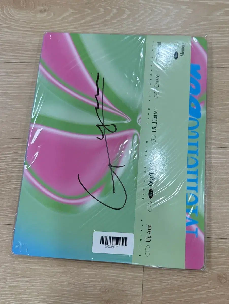 fromis_9 ギュリ サイン入りアルバム 最終価格 fromis_9 サイン入り CD の通販 by k..'s shop｜ラクマ