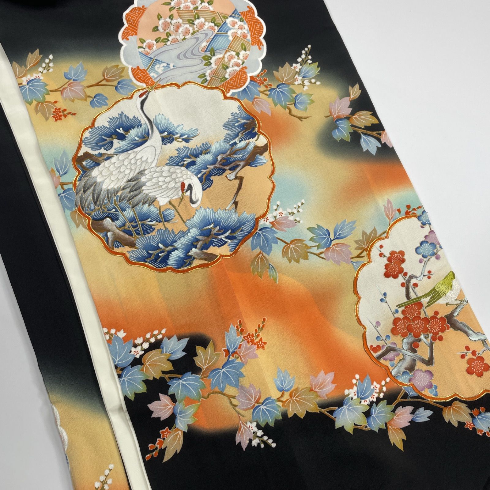 K188☆送料込み❣️ 黒留袖 着物 4枚 まとめ売り❣️ 黒留袖 4枚 正絹 着物まとめ売り 同梱購入歓迎 リメイク用 着付け練習