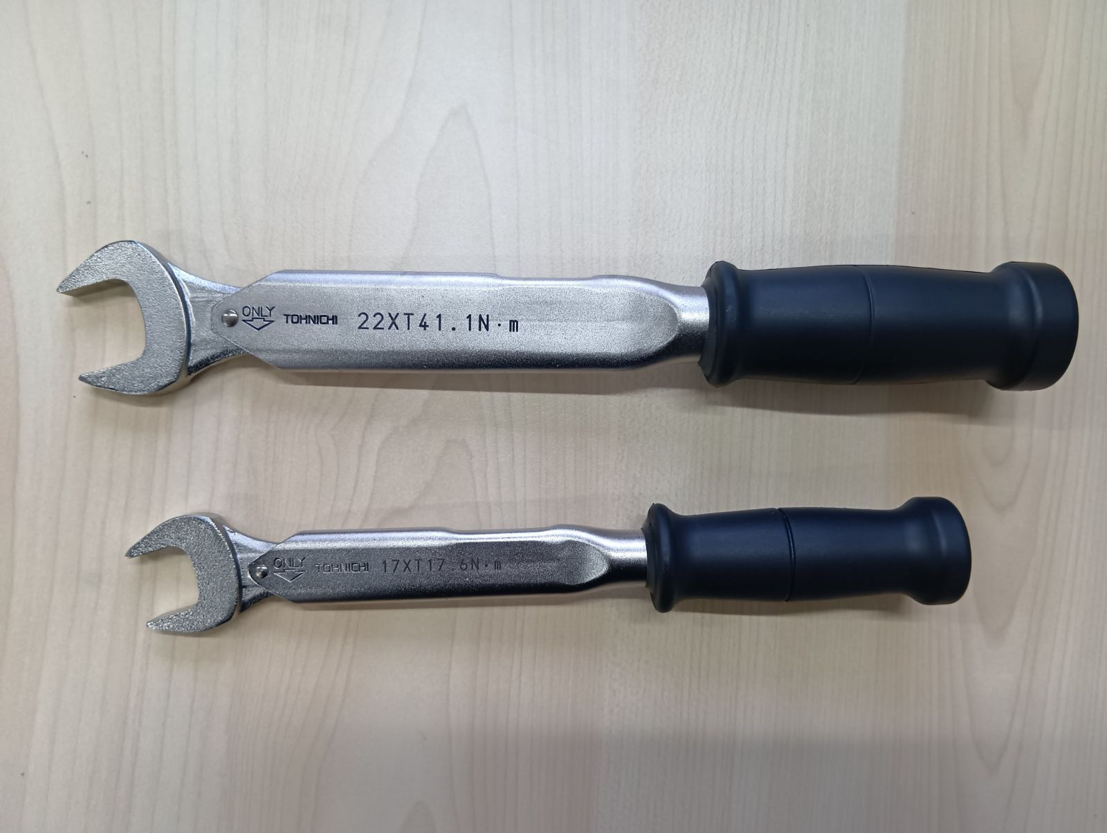 トルクレンチ 22ｍｍ 17ｍｍ 2本セット ケース付