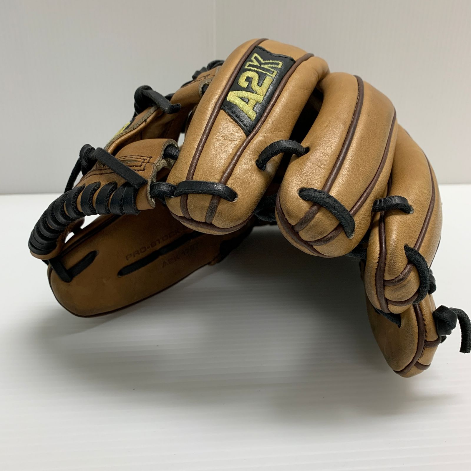 Wilson A2K 日本未発売 硬式用グラブ Wilson（ウイルソン） あすつく 超限定 完全別注 野球用 グラブ 内野用