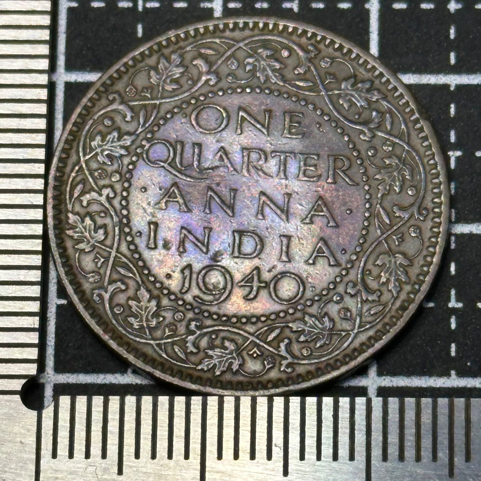 英領インド銅貨】1940年 1/4アンナ ジョージ6世／英国統治下・唐草装飾