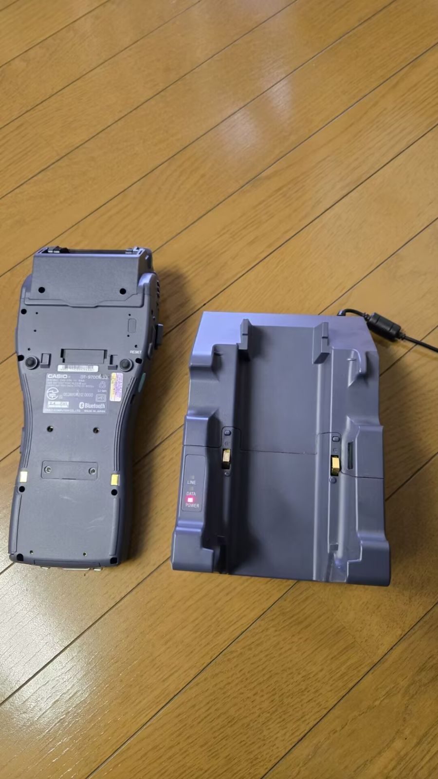 CASIO DT-9700M33 業務用ハンディターミナル 通電確認済み 充電 CASIO DT-9700M33 業務用ハンディターミナル 通電確認済み 充電