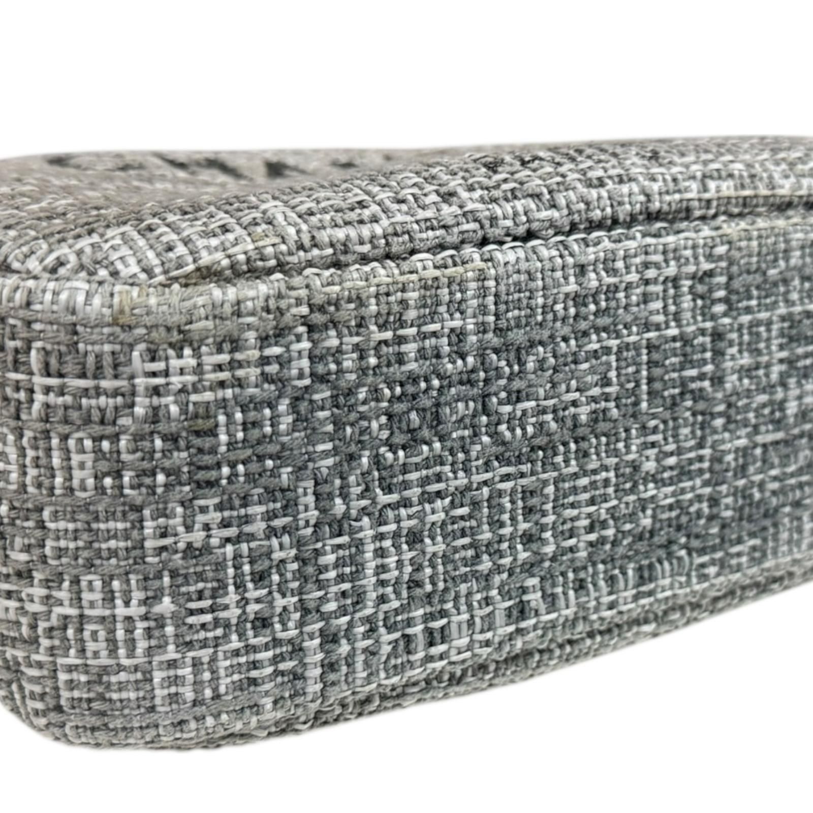 シャネル ドーヴィル ポーチ ツイード レディース CHANEL 中古