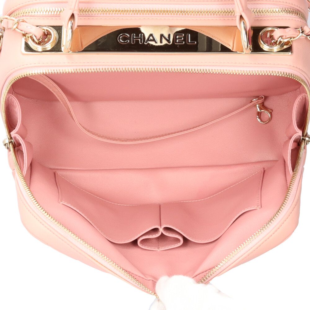 シャネル ボウリングバッグ Vステッチ トレンディCC ショルダーバッグ