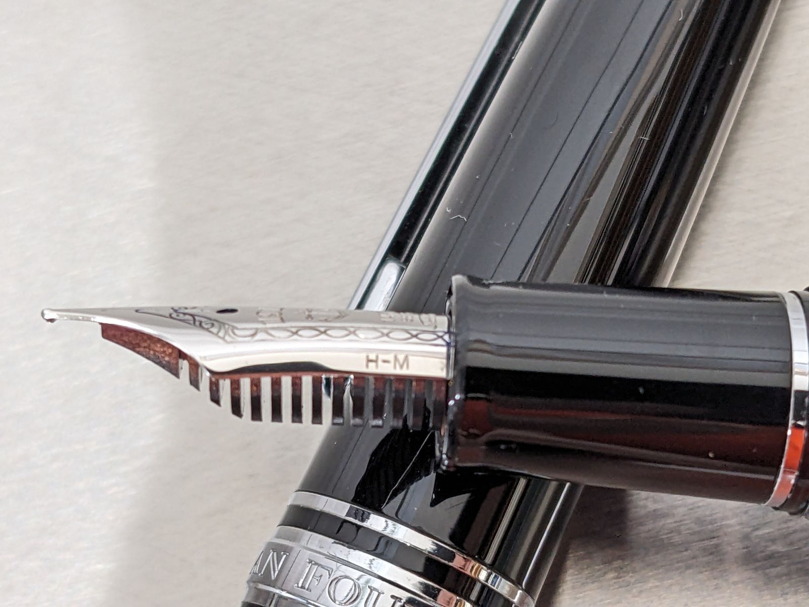 セーラー◎ 万年筆 ファウンデッド 1911 ブラック×シルバー ペン先 14K