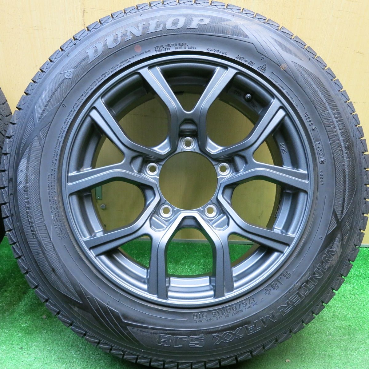 バリ溝！21年！キレイ！9分☆ジムニー 等 175/80R16 スタッドレス 