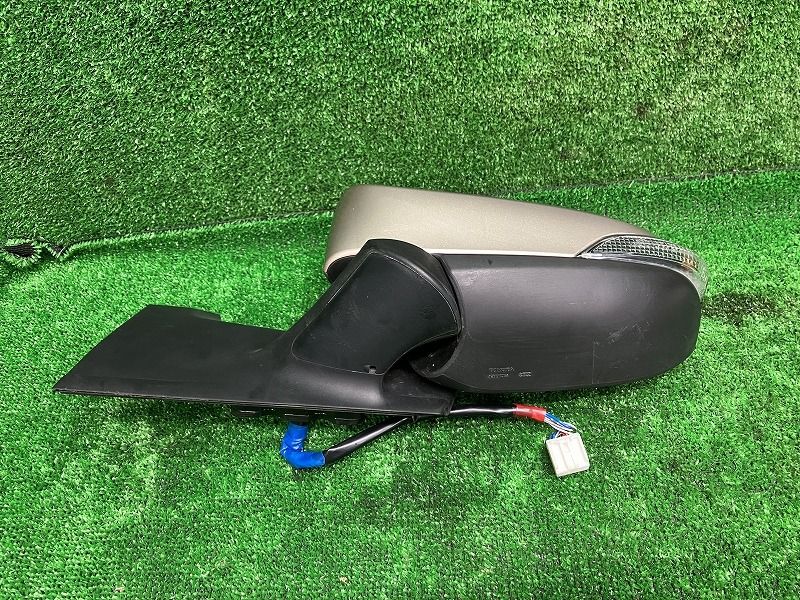 ヴィッツ NSP135 ドアミラー 左 サイドミラー サイド ウインカー付 Vitz 130系 純正 DBA-NSP135 F NSP130 1F7 イチコ 左の通販