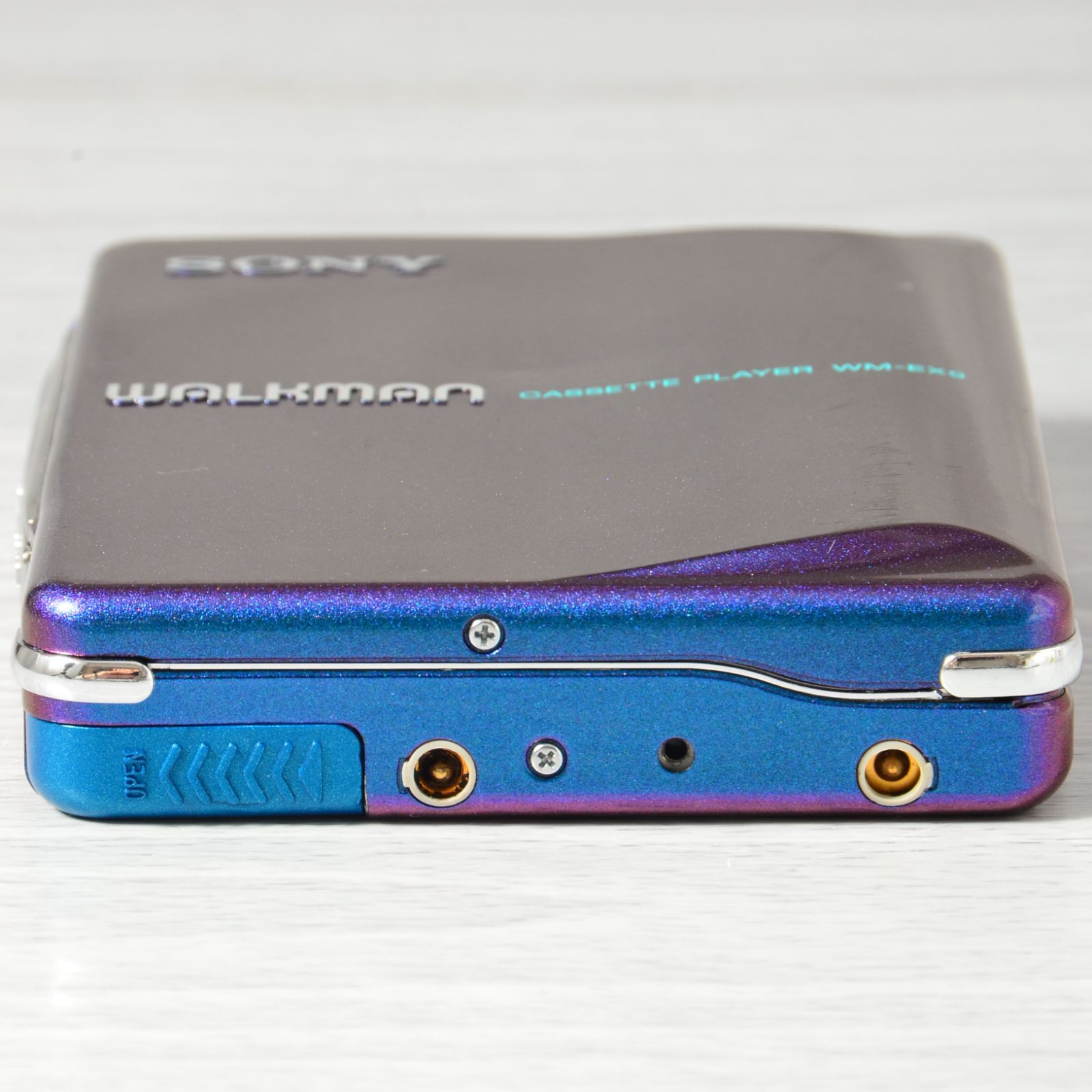整備済みソニー　WM-EX9　カセットウォークマン　マジョーラカラーおまけ付き SONY WM-EX9 Walkman Cassette Player Chameleon Color Serviced