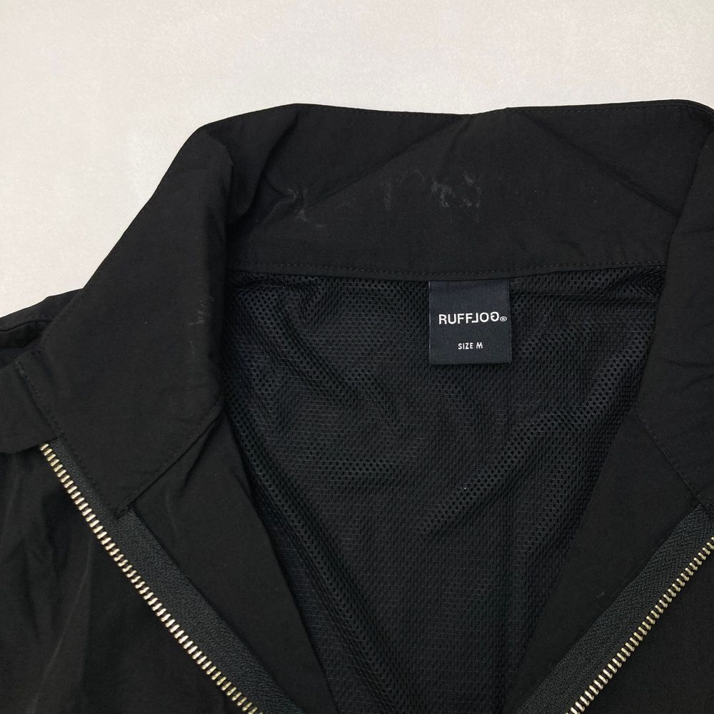 RUFFLOG ラフロッグ　ハーフジップ ホワイトMサイズ サイズ：M RUFFLOG ラフロッグ ハーフジップ 半袖ジャケット ブラック