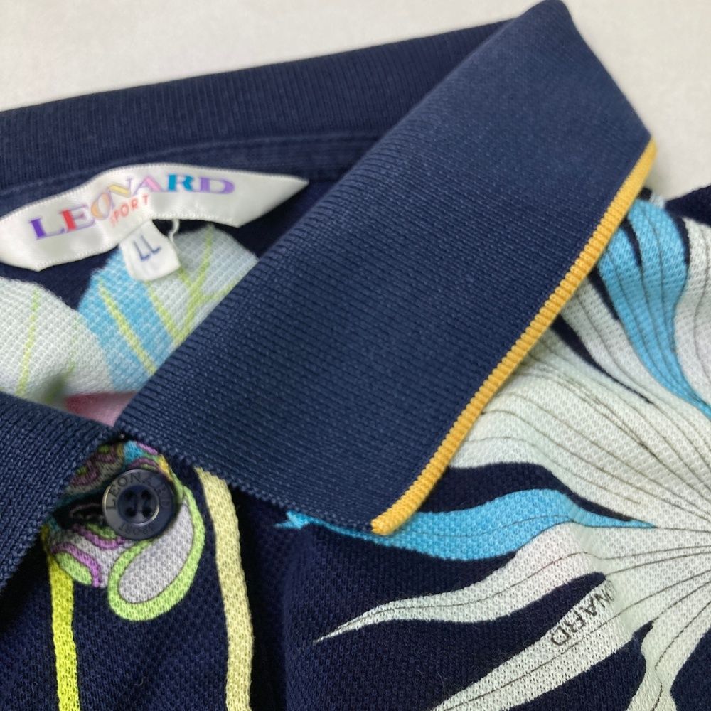 【美品】レオナール　スポーツ　LEONARD SPORT カットソー　ゴルフ LEONARD SPORT 美品 レオナール スポーツ 香水 フラワープリント