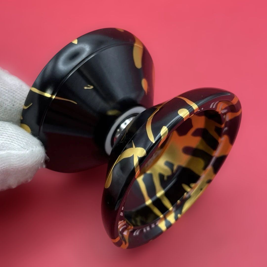 C3yoyodesign イワクラウン 岩倉玲 ReiIwakura 7X WORLD YOYO CONTEST