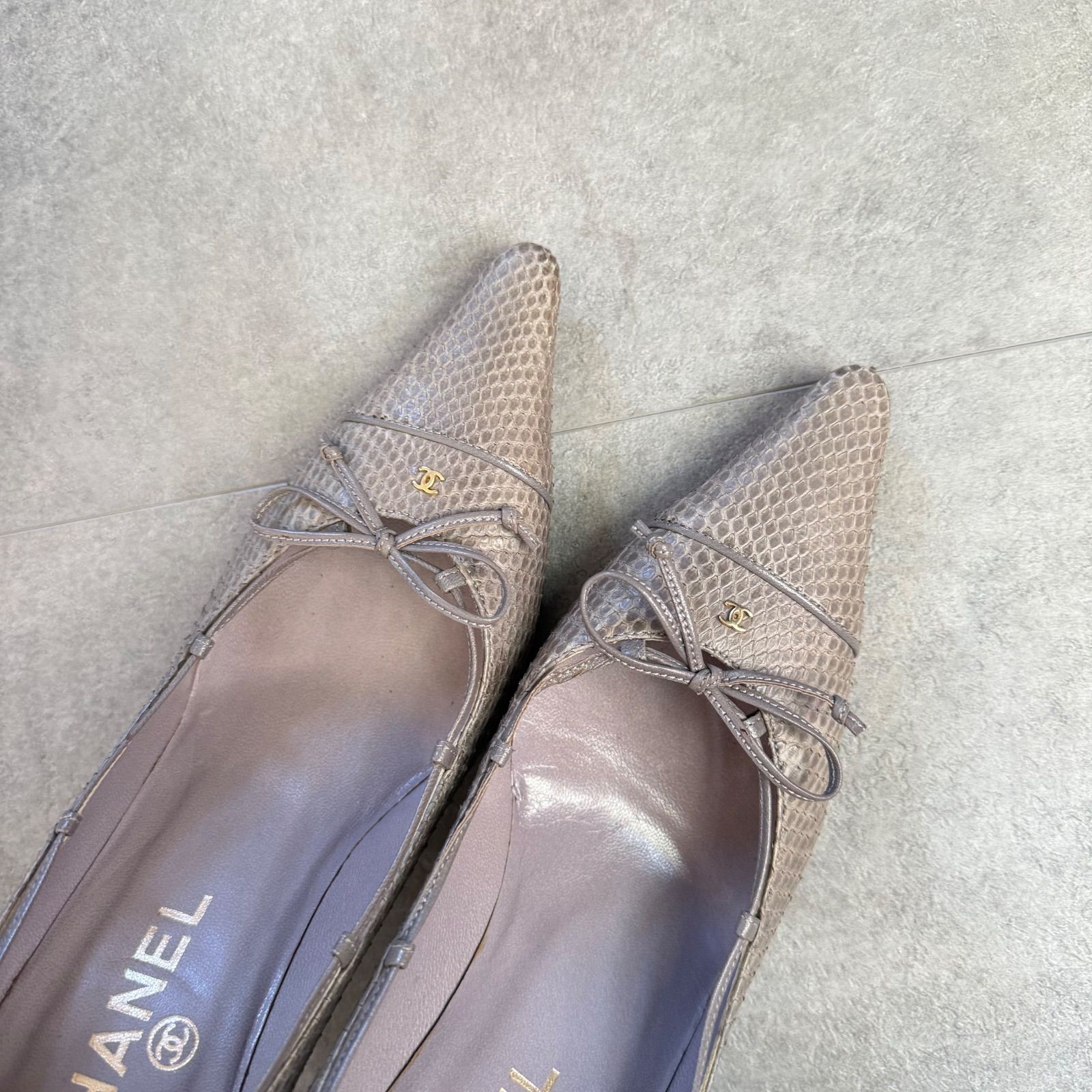 CHANEL シャネル パイソンレザー ココマーク リボンパンプス バレエ